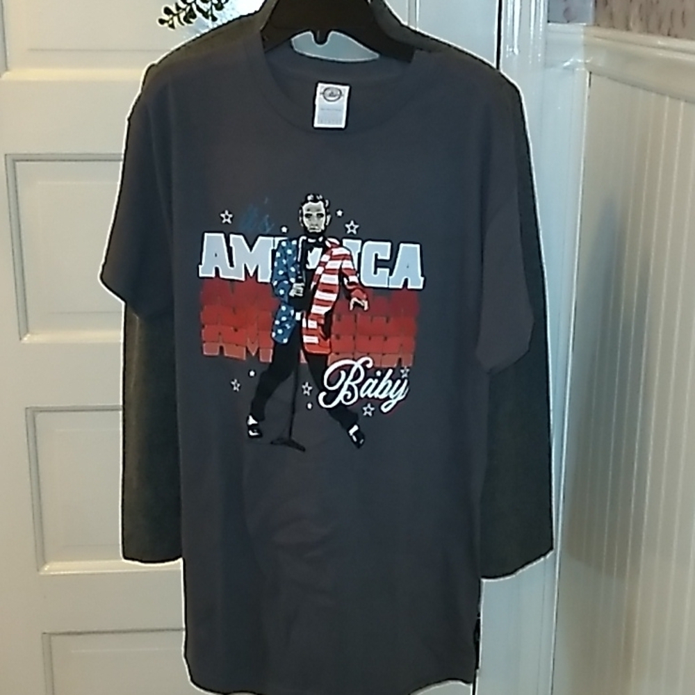 Delta medium it's America baby shirt new